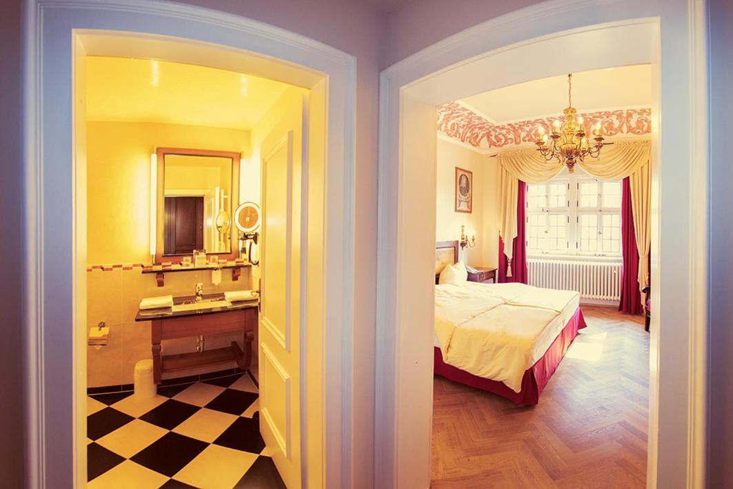 Trip Der Adelshof Hotel 4*